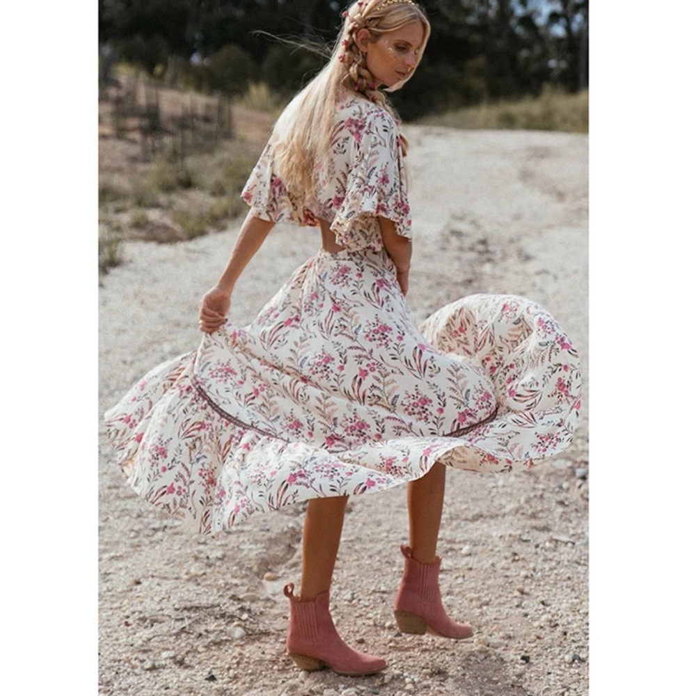 Boho Floral Dress - Picture 3 of 16